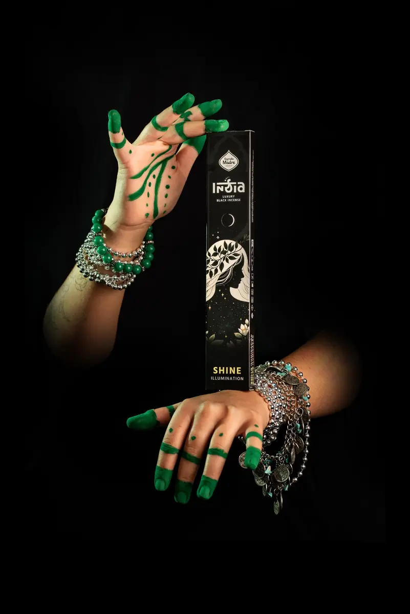 Brillo, Masala India Black